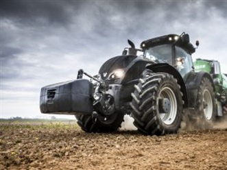 Finnish firm launches 400hp flagship tractor